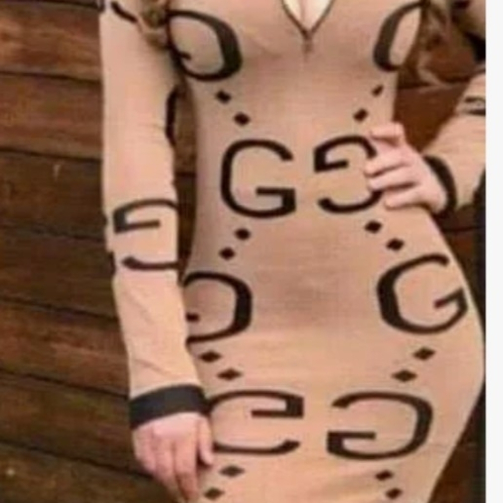 Chic Beige and Black Long Sleeve Dress